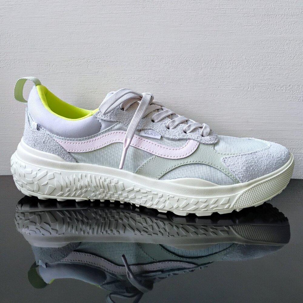 Vans Men's Ultrarange Neo VR3 Lightweight Sneaker in Pleasant Light Yellow/Multi